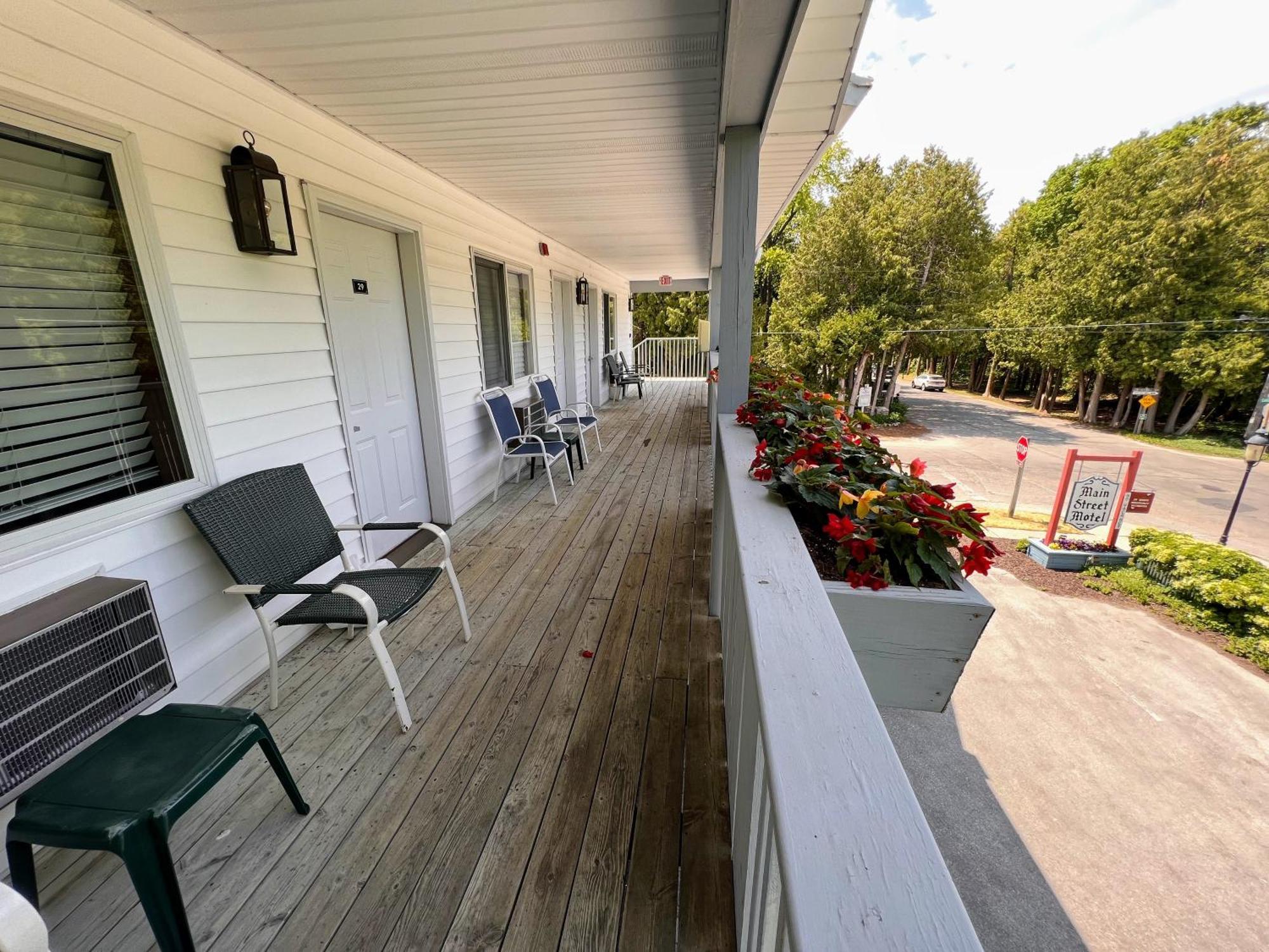Main Street Motel Фиш-Крик Экстерьер фото